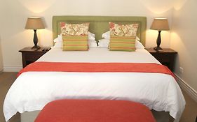 Kingsmead Guest House 5*