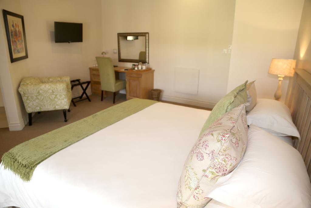 Kingsmead Guest House Harare Room photo